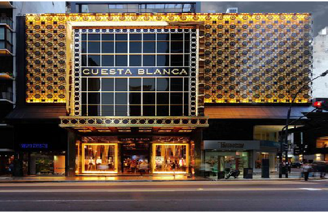 汤阴门头设计与商业空间的纽带。